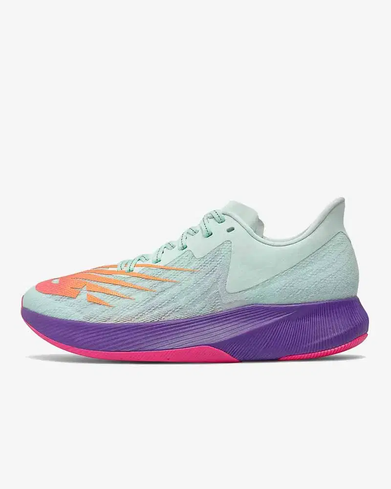 New Balance Fuelcell Tc W - Women (382) au meilleur prix !